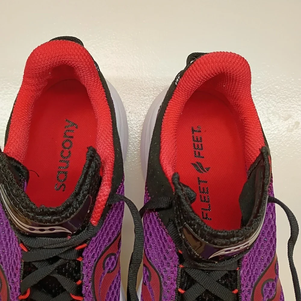 Saucony Kinvara 14 Shoes Women Size 7 Finesse Orchid Purple‎